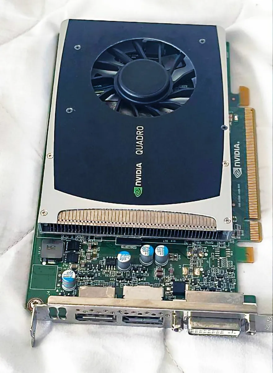 Nvidia Quadro 2000 PCI-E Graphics Card - Image 2