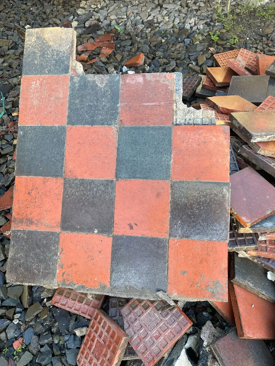 Quarry tiles and old slate and capping - Image 1