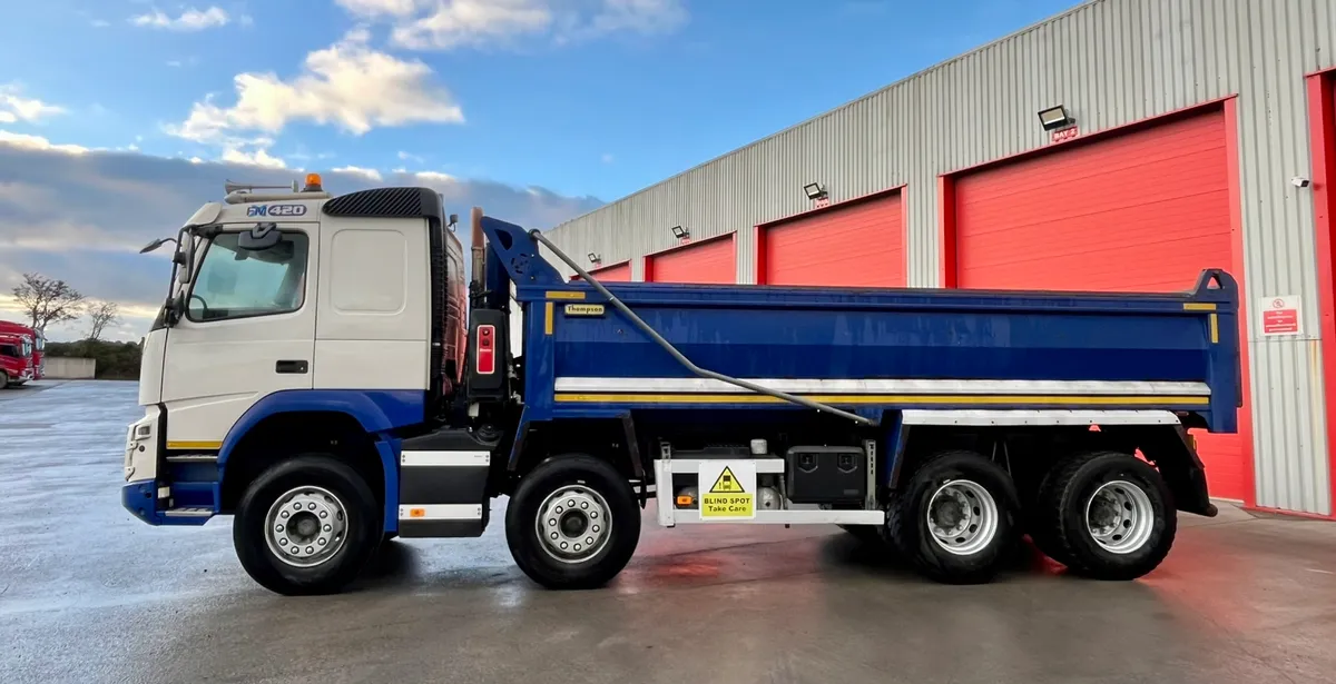 2021 Volvo 13 litre FMX 420hp - Image 3