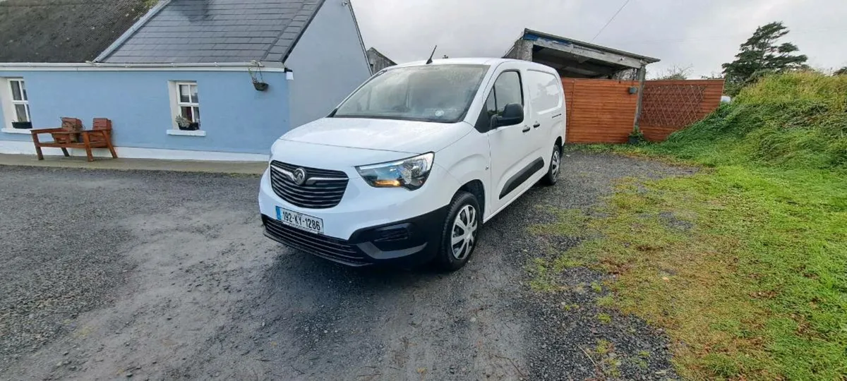VAUXHALL COMBO €8000 plus vat - Image 1