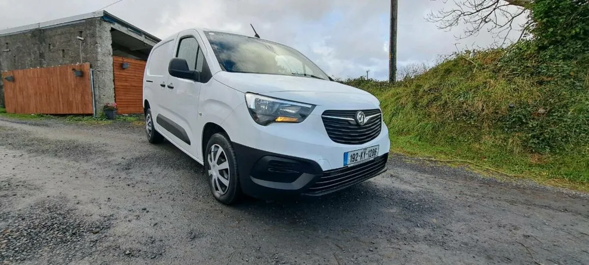 VAUXHALL COMBO €8000 plus vat - Image 2