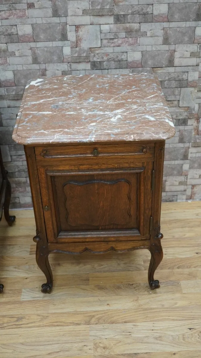 Pair of French Oak Marble-Top Bedside Cabinets - Image 4