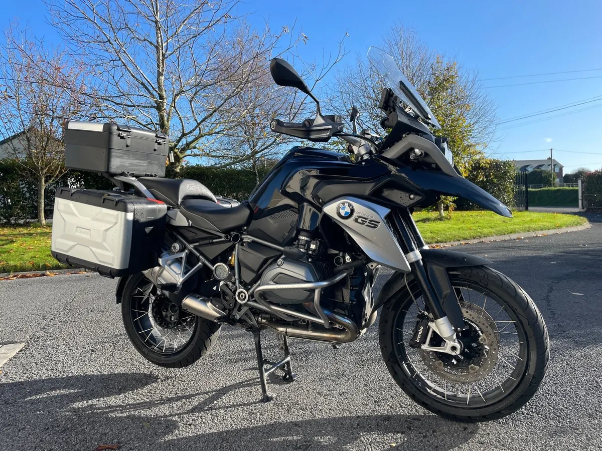 BMW R1200GS Triple Black - Image 3