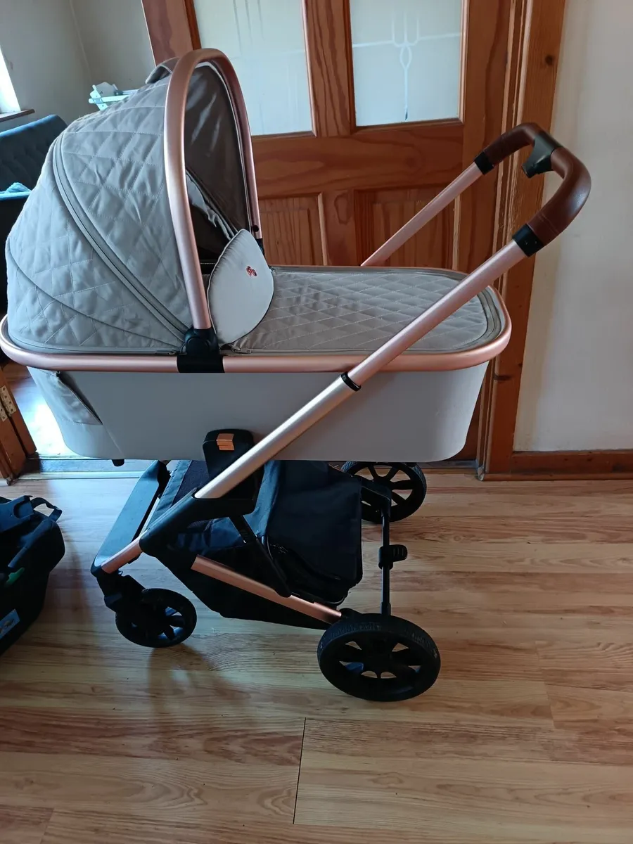 Travel system beige - Image 1