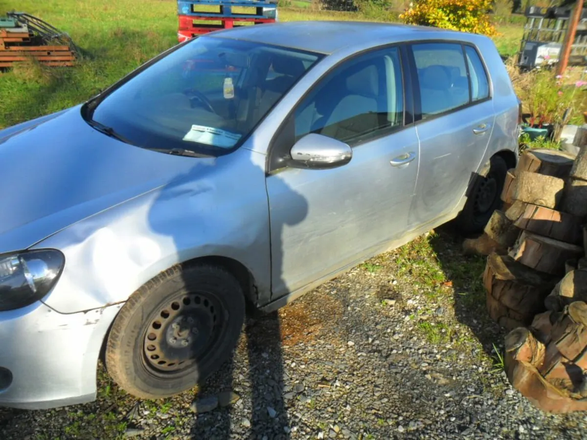 VW Golf 2010 for breaking - Image 3