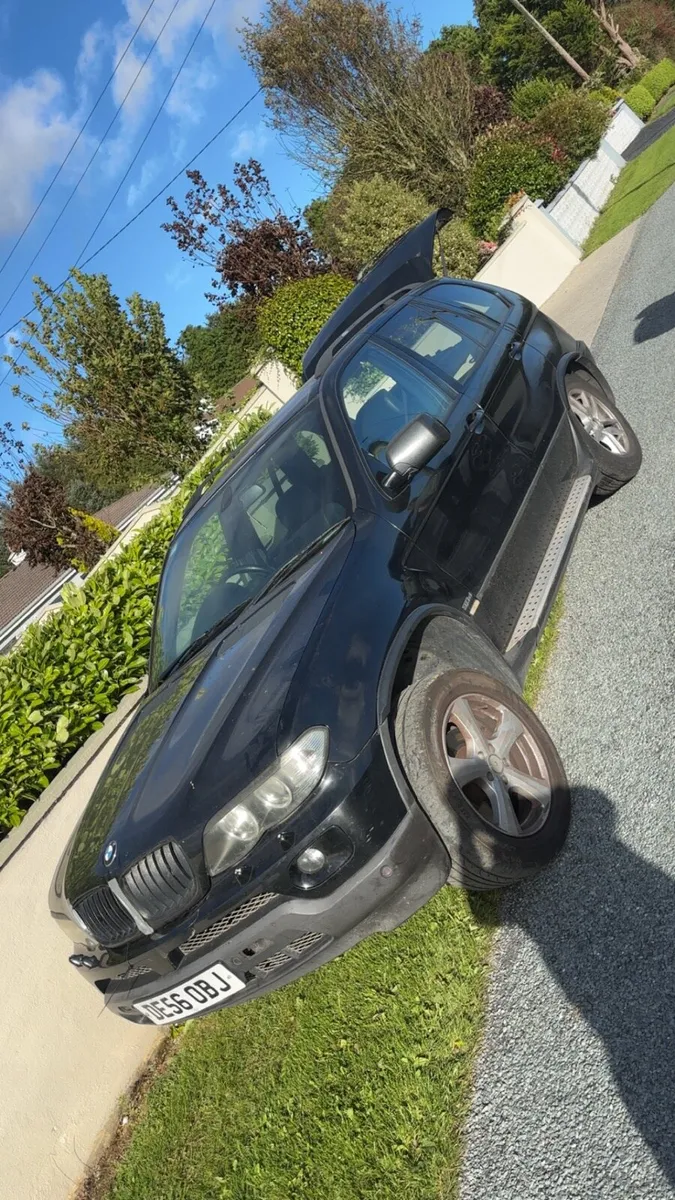BMW x5 for breaking - Image 1