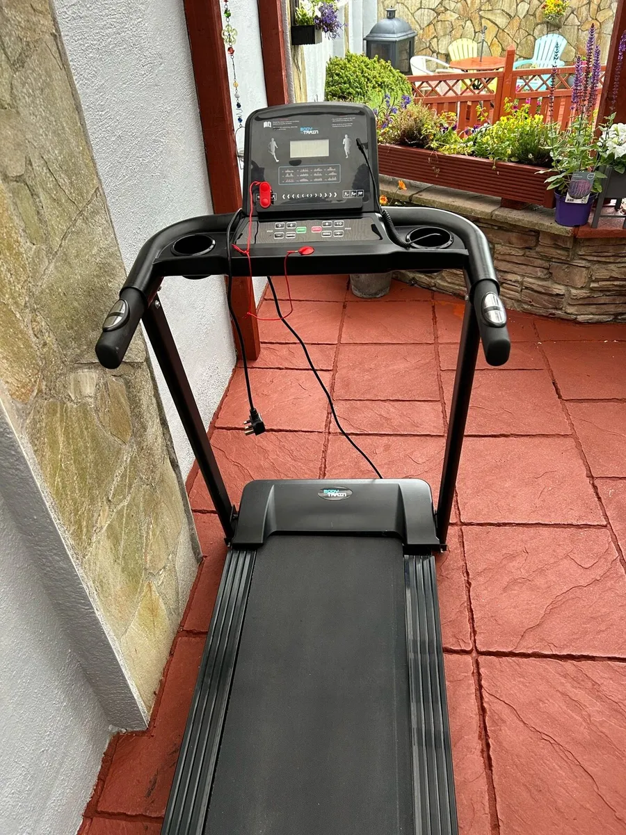 Treadmill E6 Fault on the Screen. - Image 3