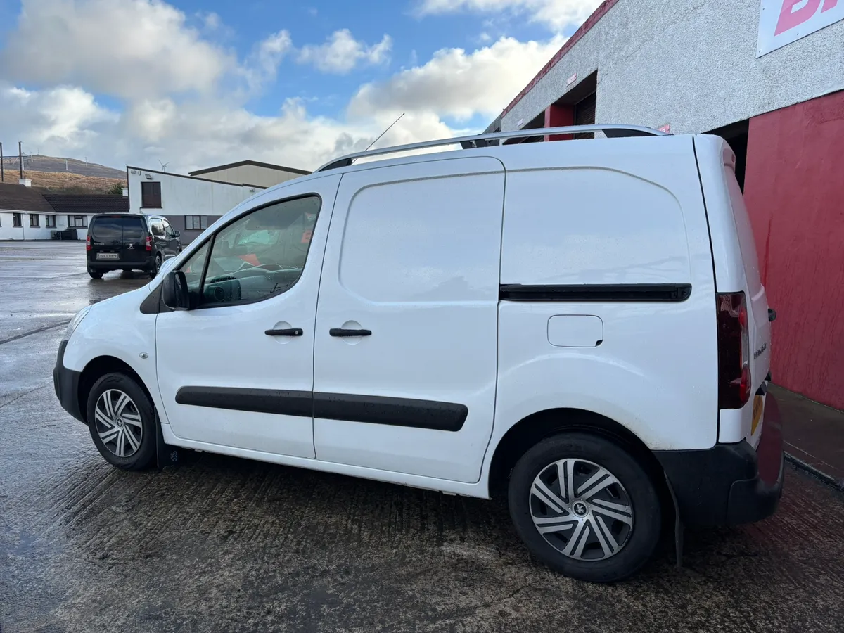 2018 PEUGEOT PARTHER FREE DELIVERY WARRANTY - Image 2