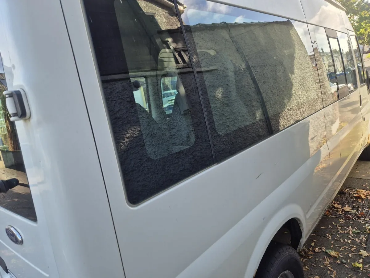 Ford Transit 2005 - Image 1