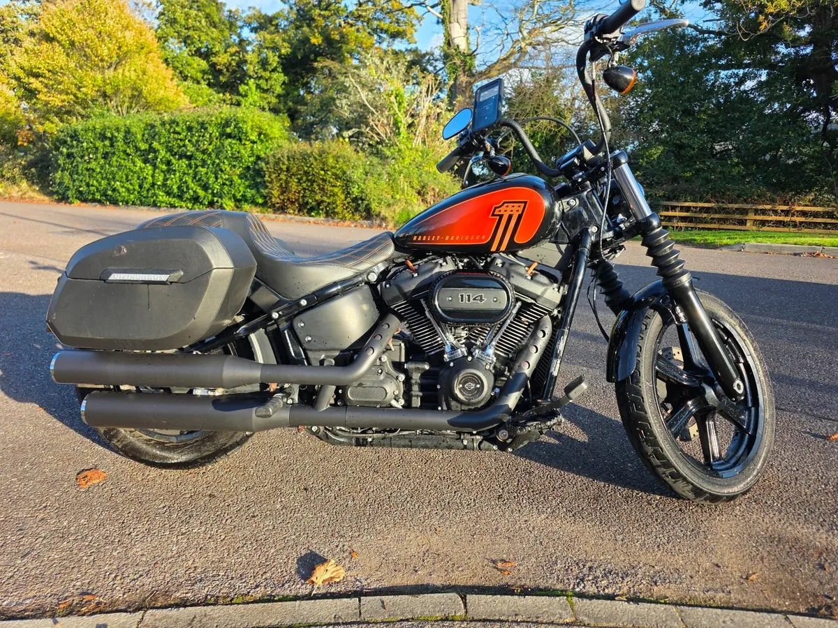 HARLEY DAVIDSON Street Bob 2023 - Image 1