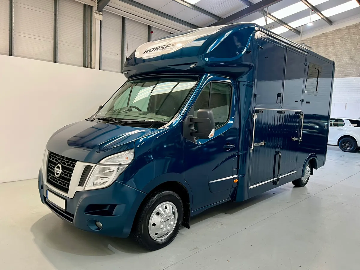 Nissan NV400 New Build two box - Image 1