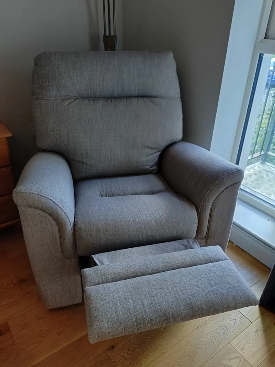 Parker Knoll recliner armchair - Image 2