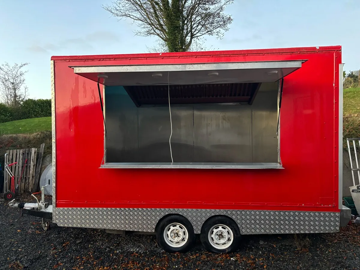 Catering trailer for sale - Image 1