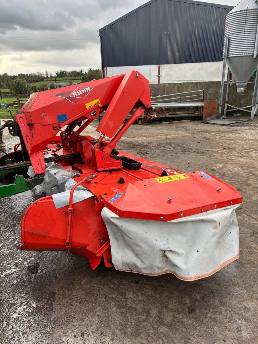 Front mower conditioner - Image 3