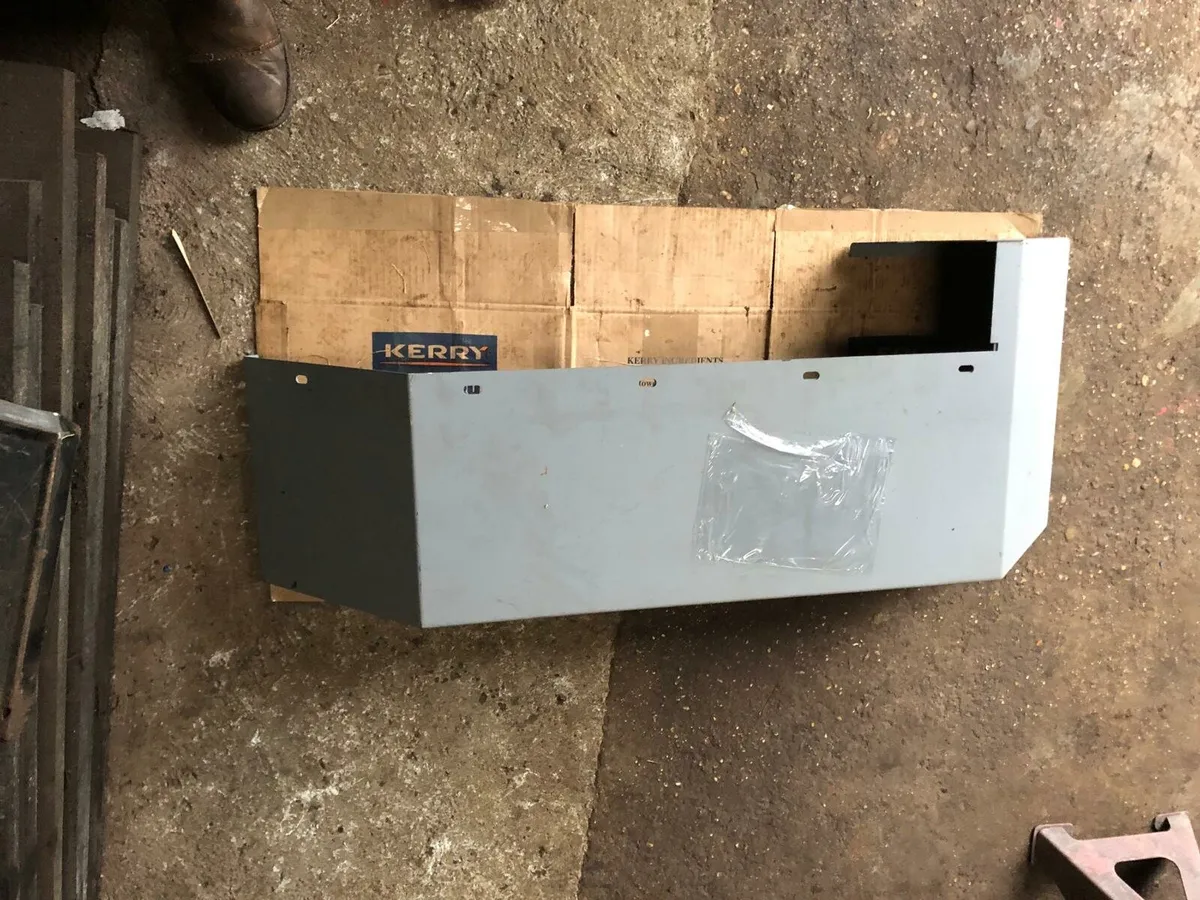 4610 mudguards - Image 2