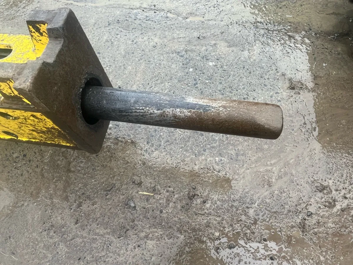 Atlas copco Rock breaker - Image 4