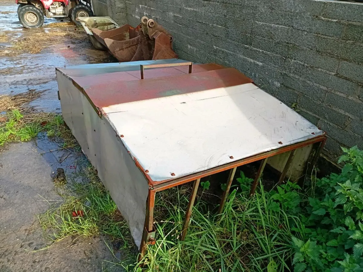 Sheep creep feeder - Image 2