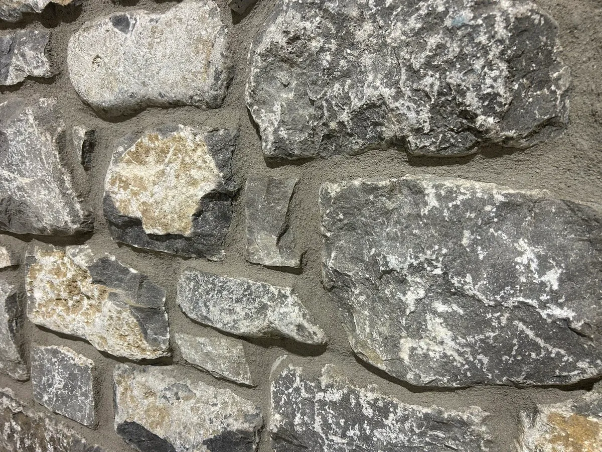Old Salvage Galway Fieldstone Cladding & Corners - Image 3