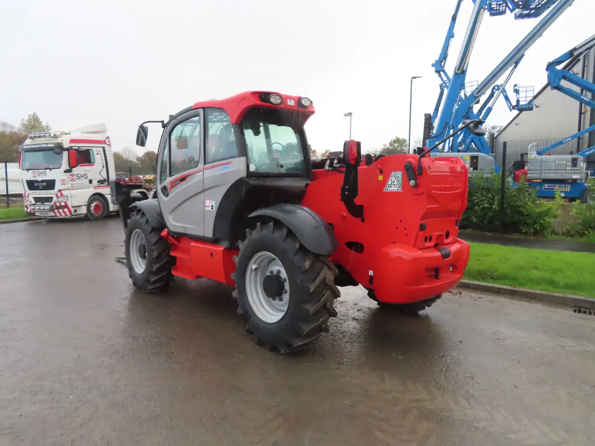 Manitou MT1440 Telehandler YOM 2022 Low Hours - Image 3