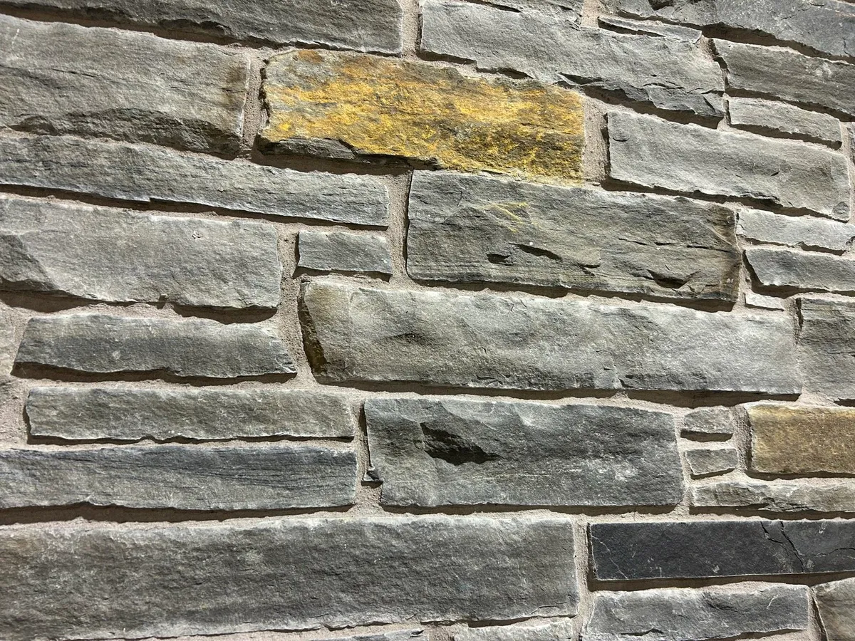Liscannor Dark Limestone Cladding & Corners 30mm