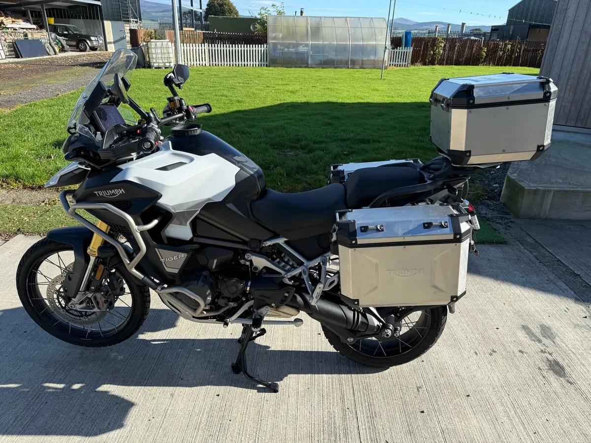 Triumph tiger 1200 rally explorer - Image 2