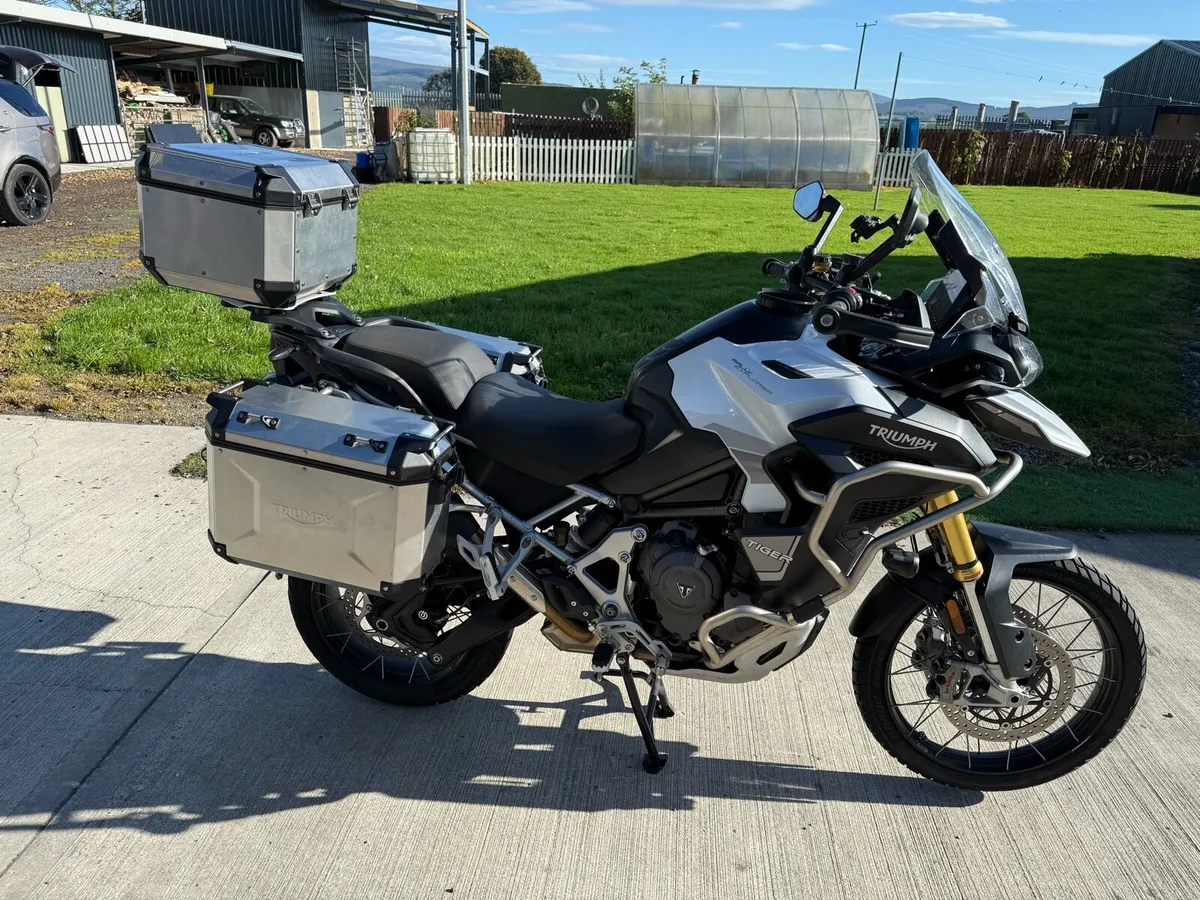 Triumph tiger 1200 rally explorer - Image 3