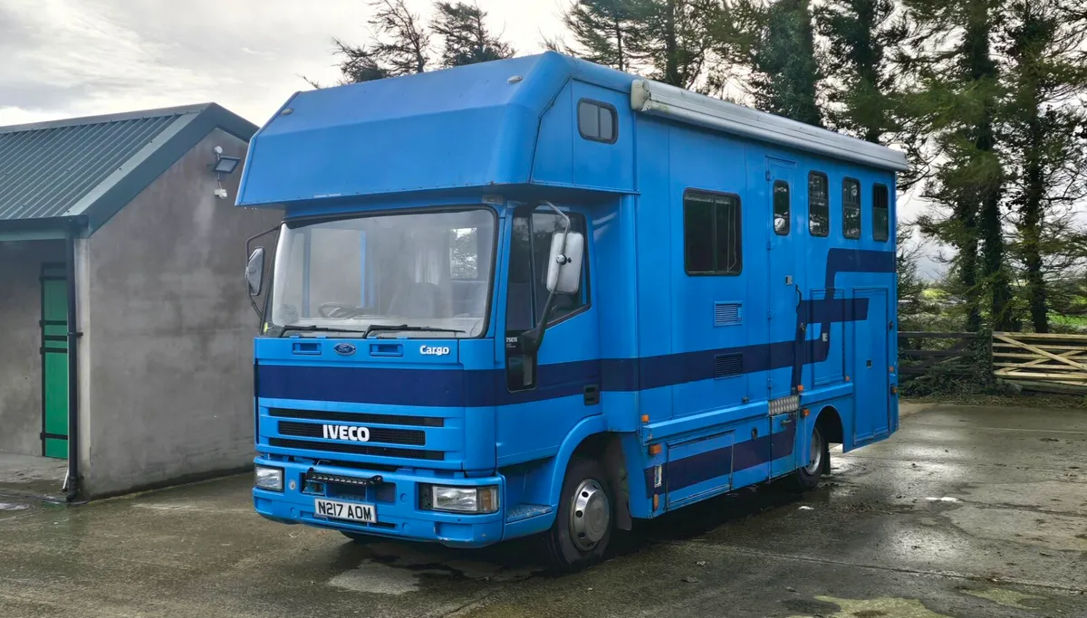 Horse Lorry - Image 2