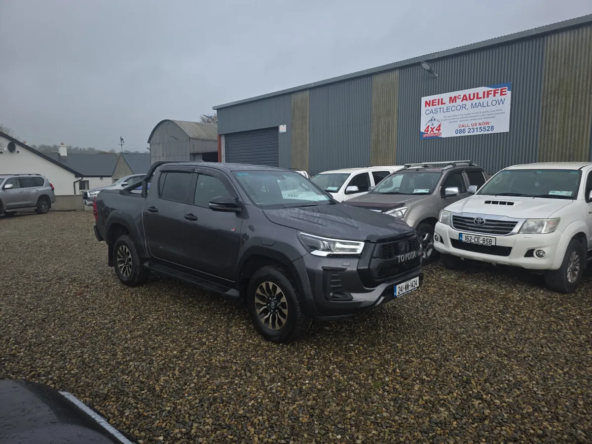Toyota Hilux 2.8 D4D GR Sport - Image 1