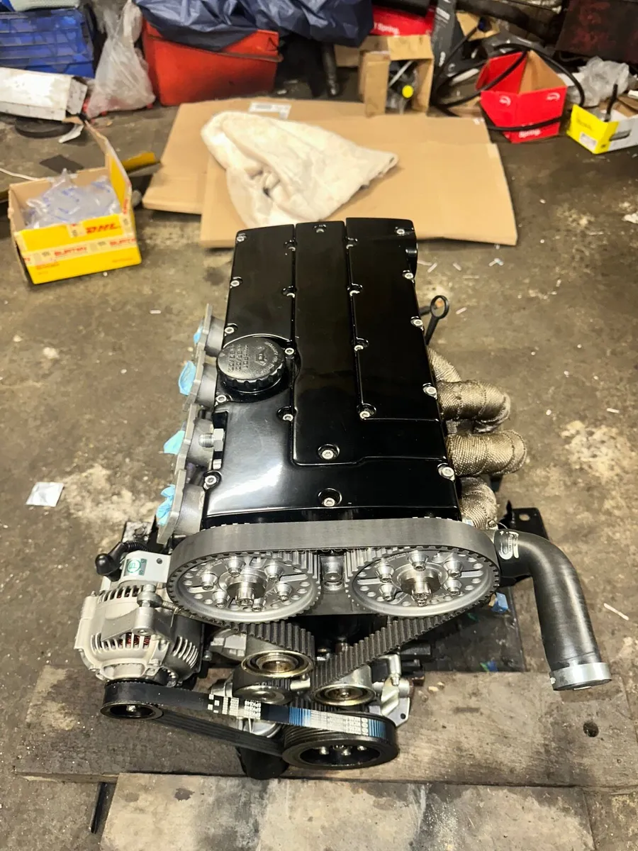 2L Vauxhall Redtop Engine - Image 2