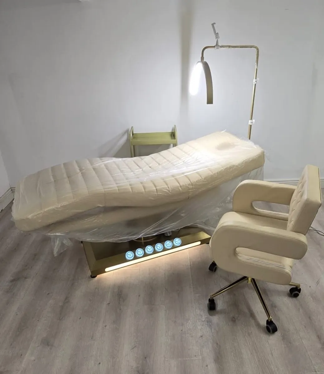 Bespoke Beauty  Beds/Chairs - Image 1