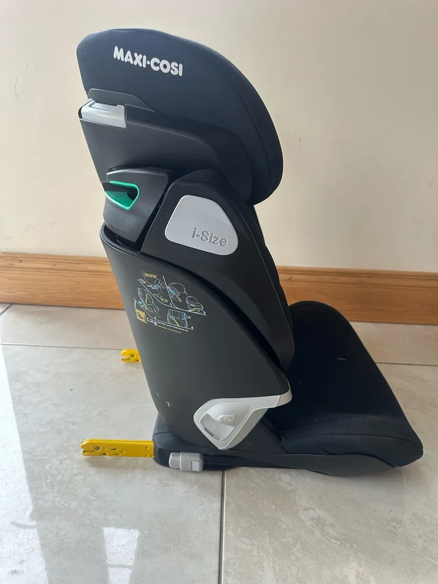 Two Maxi Cosi Kore Pro - Image 3