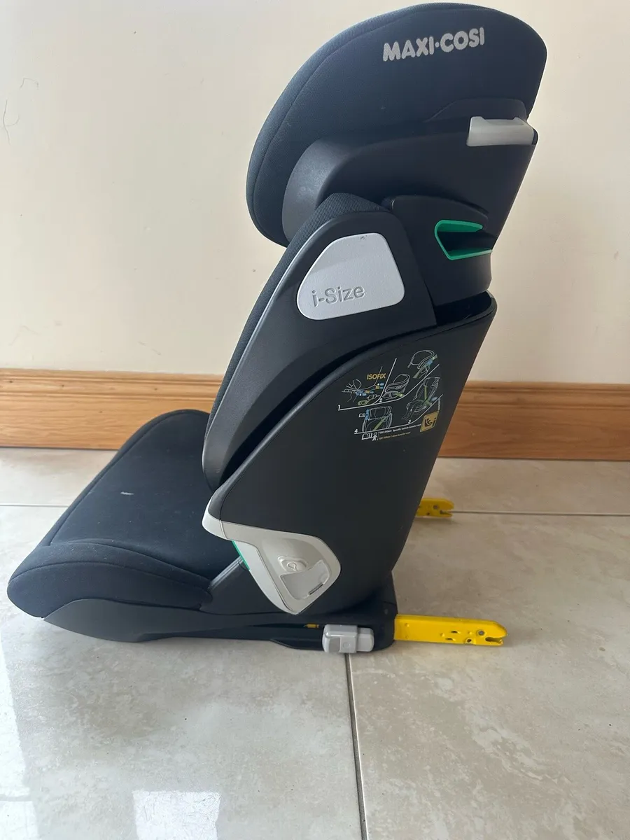 Two Maxi Cosi Kore Pro - Image 4
