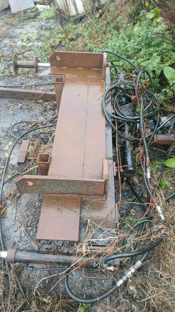 Crane grab hiab for timber scrap - Image 2