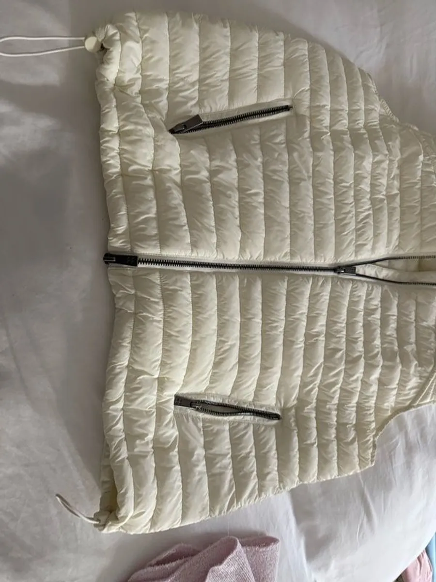 Sweaty Betty gilet / body warmer - Image 3