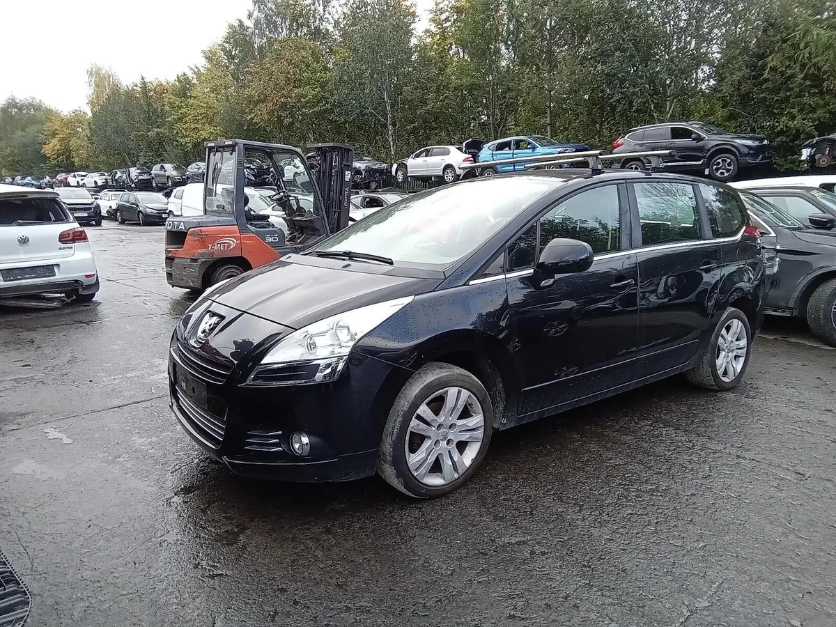 2012 PEUGEOT 5008 BREAKING FOR PARTS - Image 1