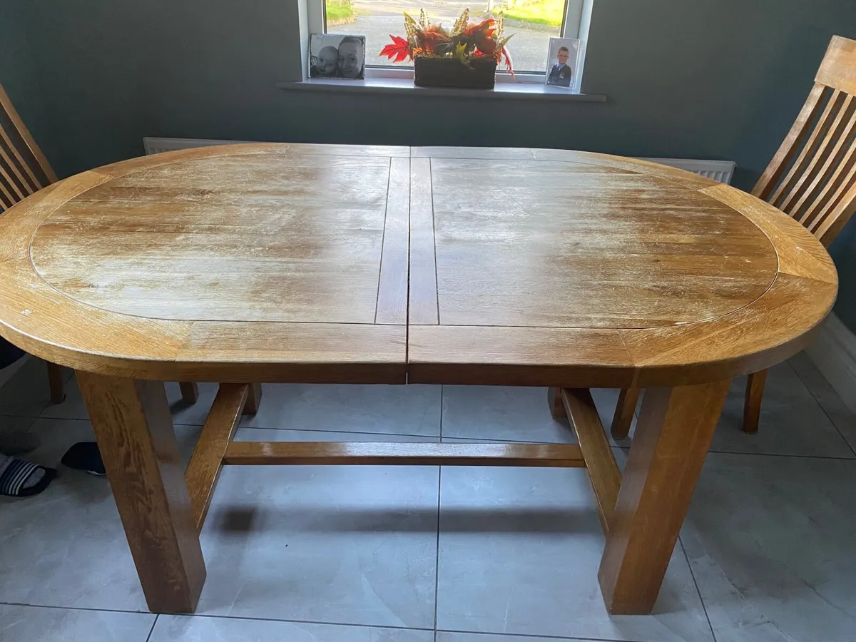 Kitchen table - Image 3