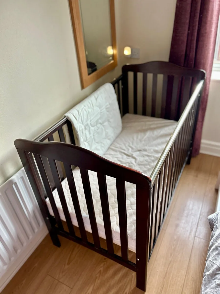 Baby crib wood - Image 4
