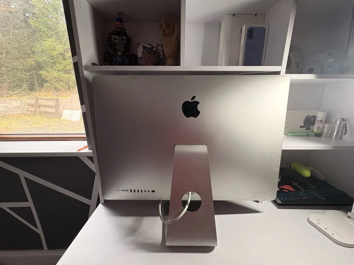 iMac 27 inch - Image 3