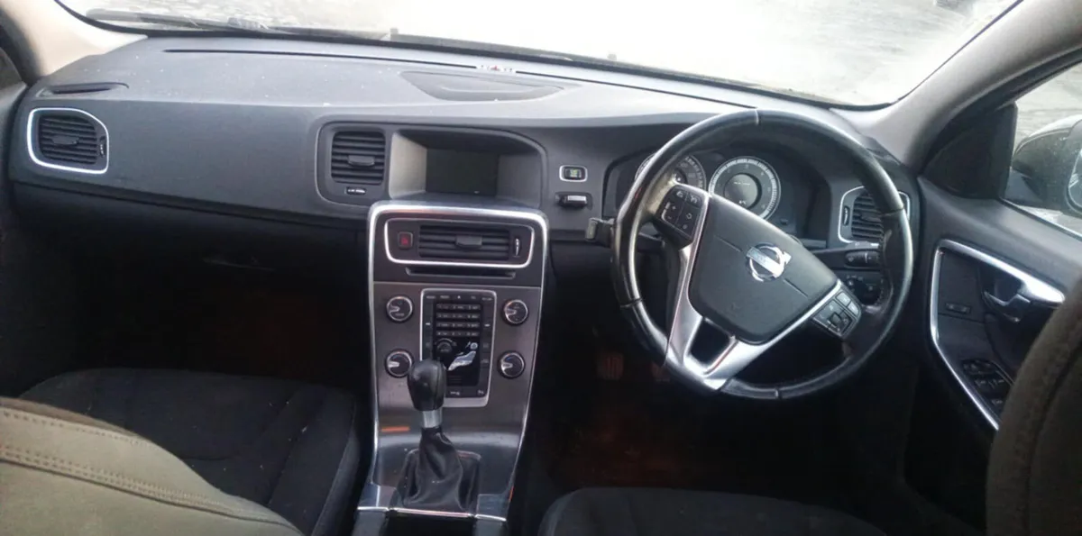 2013 VOLVO S60 2.0 DIESEL FOR BREAKING! - Image 3