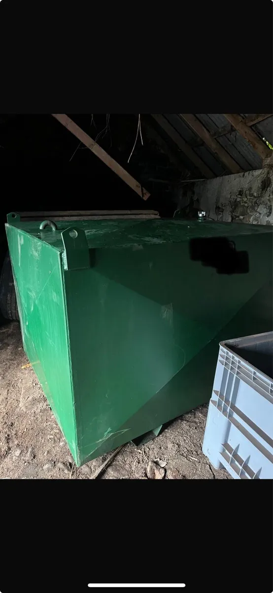 Diesel tank - Image 1