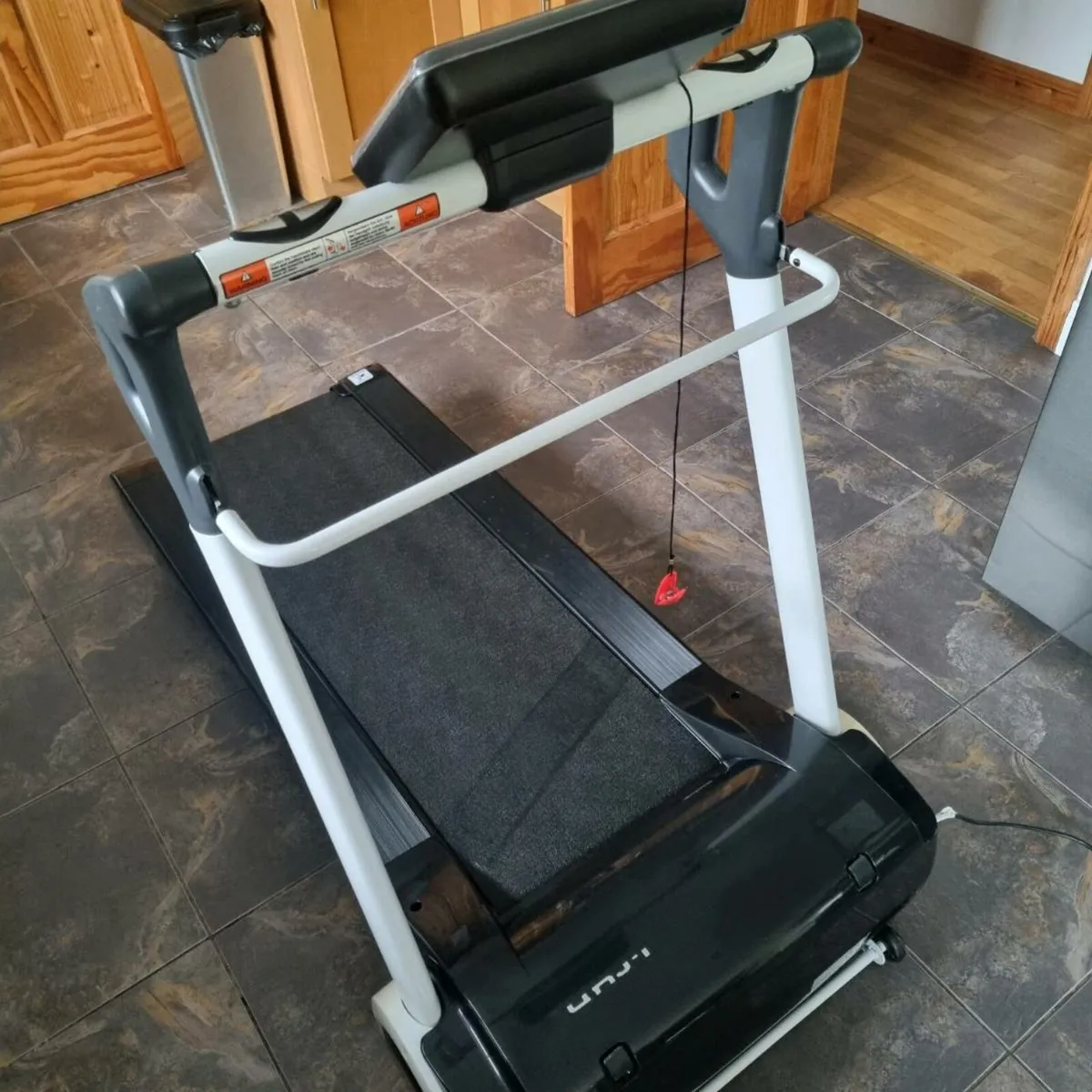 Treadmill - Image 2