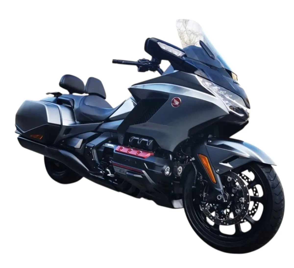 Honda Goldwing GL 1800 DCT Bagger - Image 2