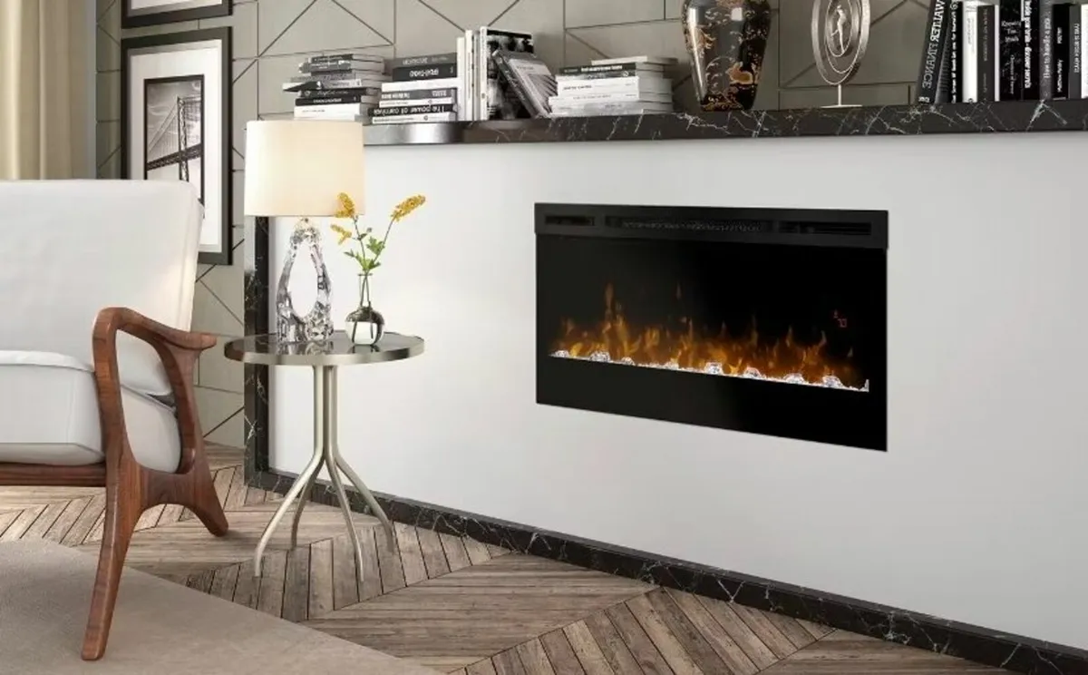 Dimplex fireplace - Image 1