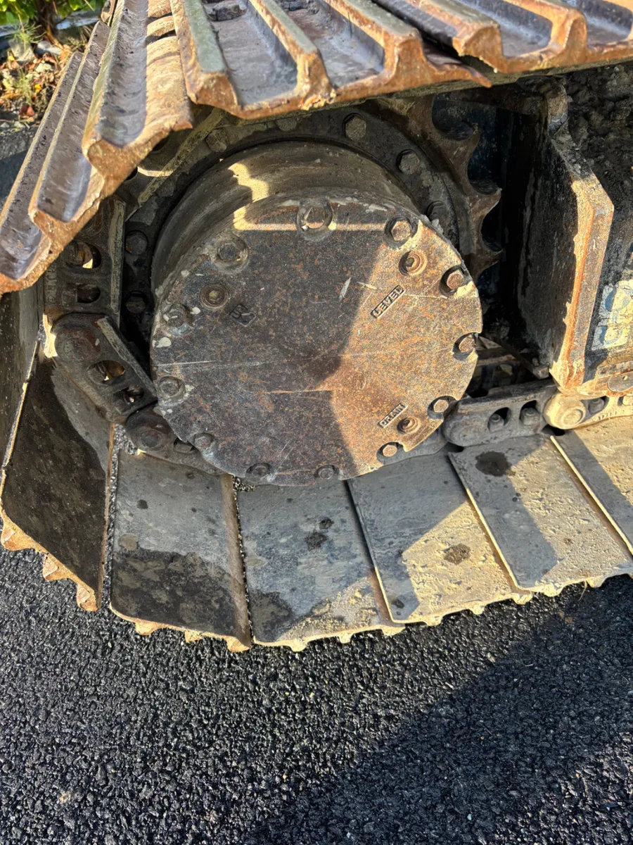 2023 Hitachi ZX 130-7 LCN Tracked Excavator - Image 4