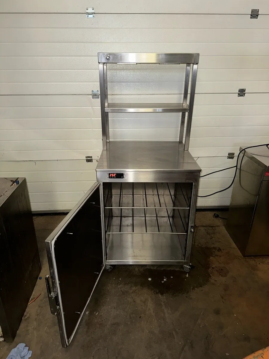 Hot holding unit , gantry with hot lights  , sink - Image 3