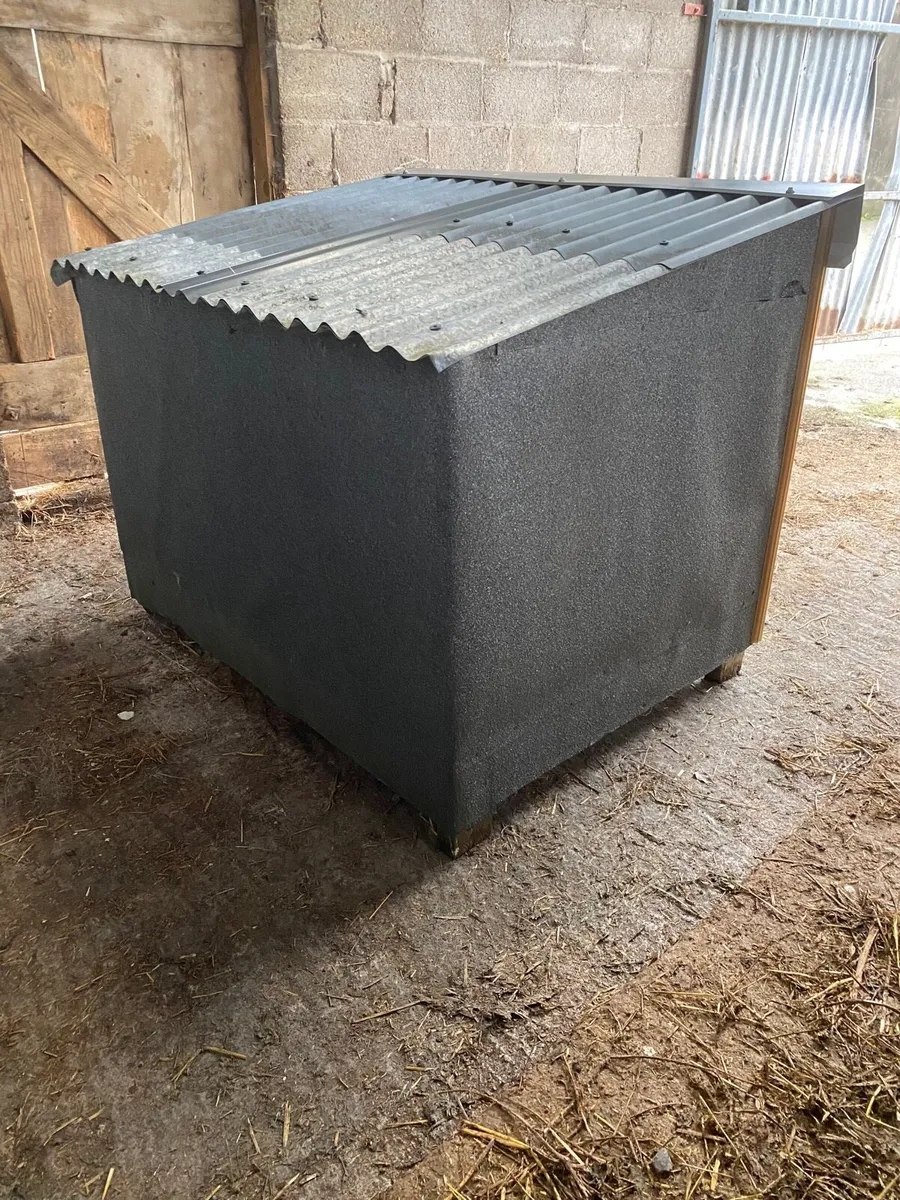 Hen Houses - Image 2