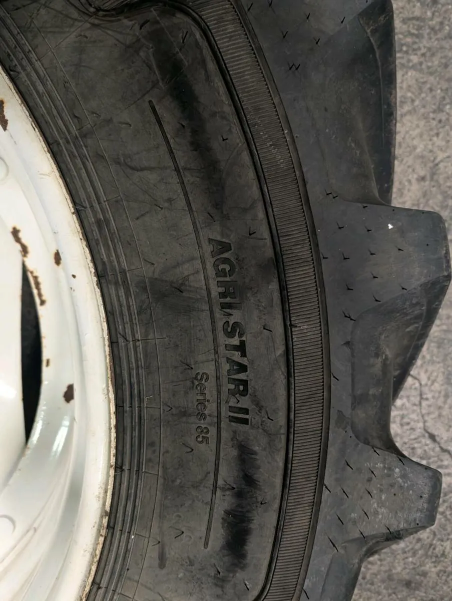 Full set Wheels suit ford/New holland - Image 4