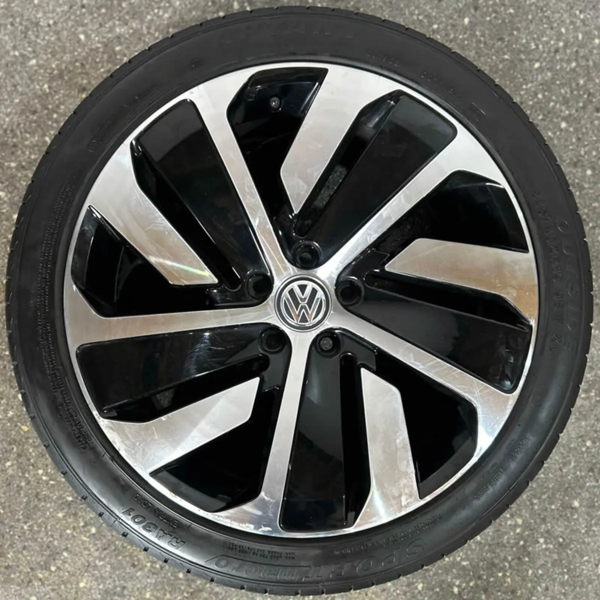 19" GENUINE VW MONTEVIDEO ALLOY ARTEON PASSAT - Image 4