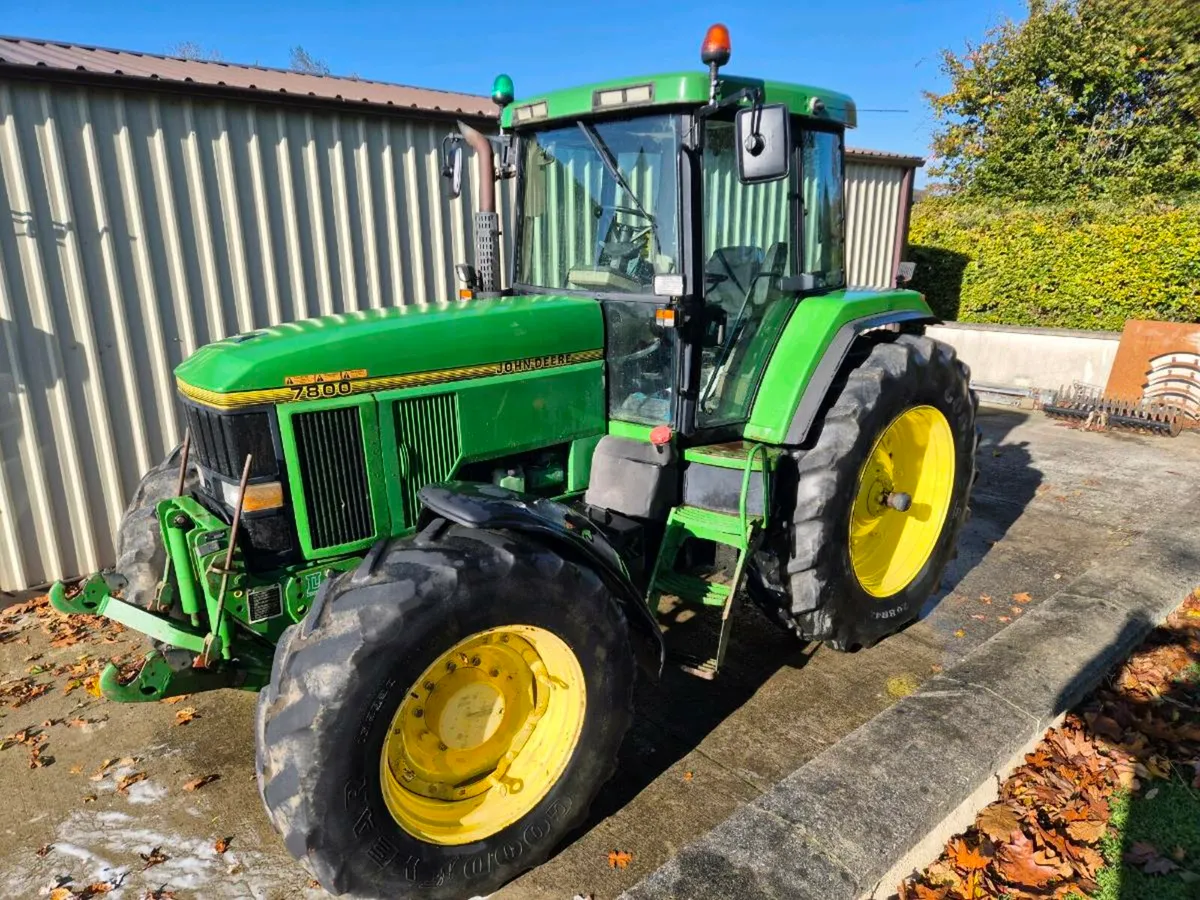 John Deere 7800 - Image 1