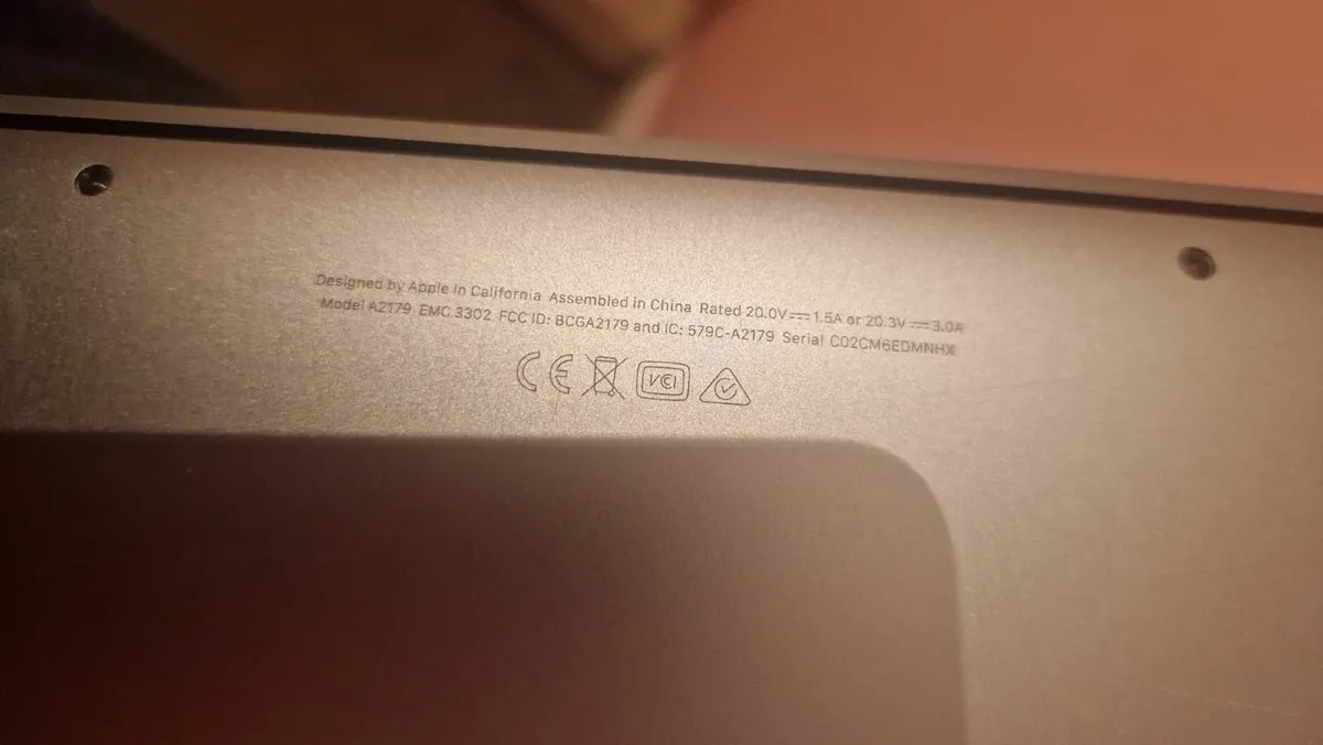 MacBook Air 13 inches Intel Core i5 16GB - Image 4